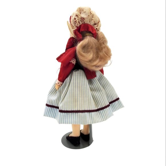 Vintage Effanbee #1127 AUSTRIA Collectible 10 Inch Doll (Opened) European Themed - Picture 3 of 11